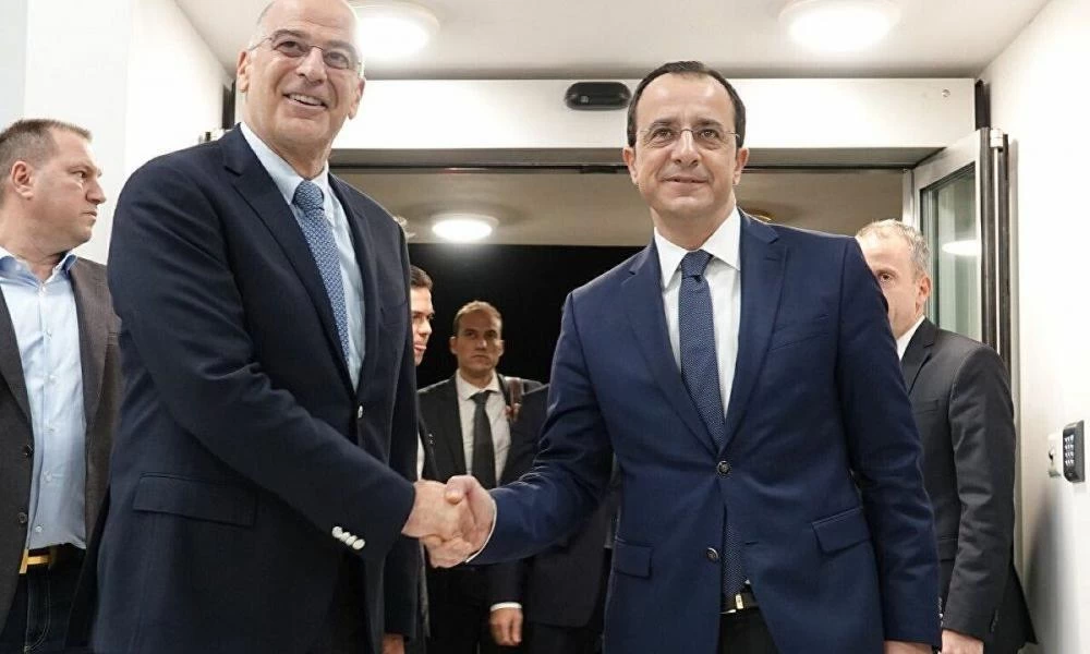 Επικοινωνία Δένδια-Χριστοδουλίδη ενόψει αυριανής τηλεδιάσκεψης ΥΠΕΞ ΕΕ